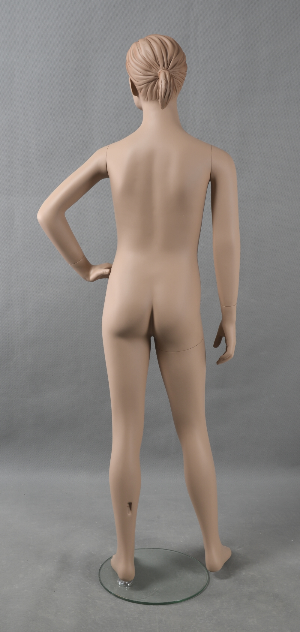 Schaufensterfigur "Bodysculpt" EVO2 Mädchen 10 Jahre hautfarbe