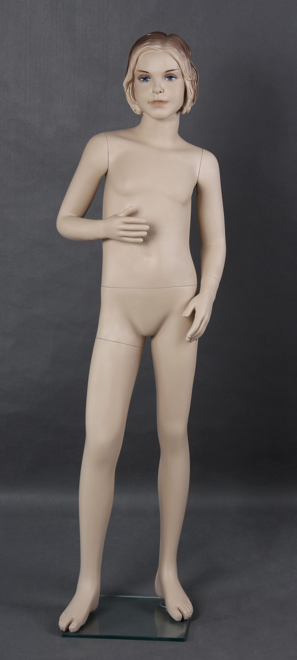 VERMIETUNG Schaufensterfigur "Bodysculpt" Mädchen 10 Jahre hautfarbe