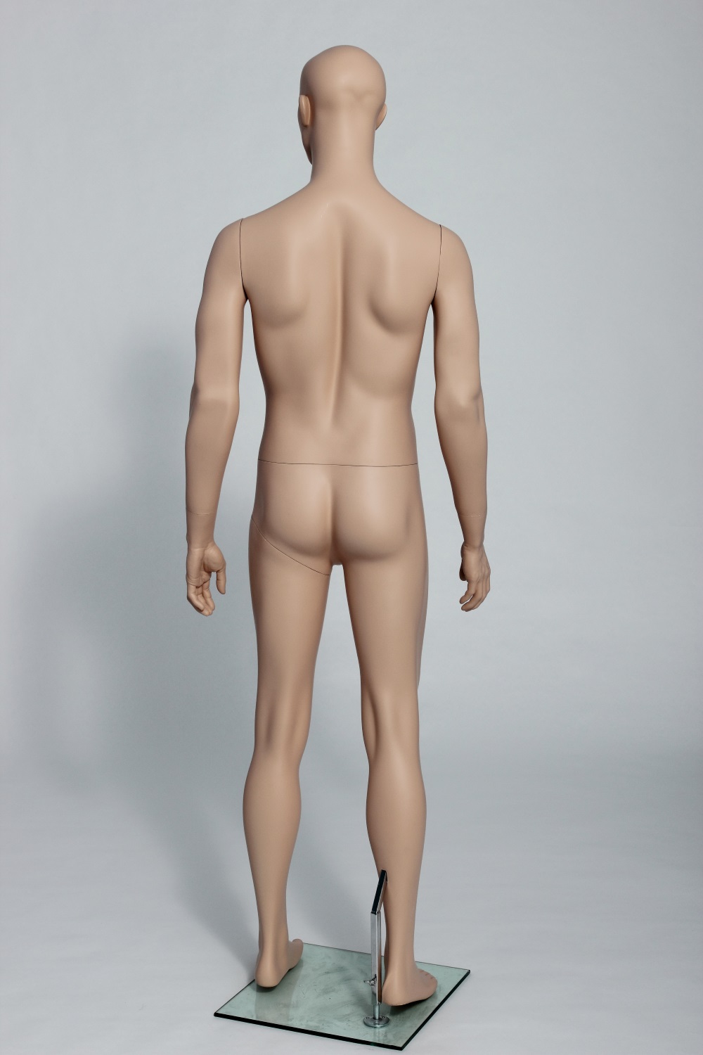 Schaufensterfigur Evo Herr "Bodysculpt" Rückseite Schaufensterfigur Evo Herr "Bodysculpt"