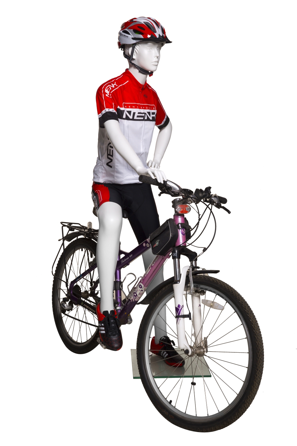 Schaufensterfigur SPORT Dame Radfahrerin mit skulpturiertem Kopf, stehende Position, Farbe weiß