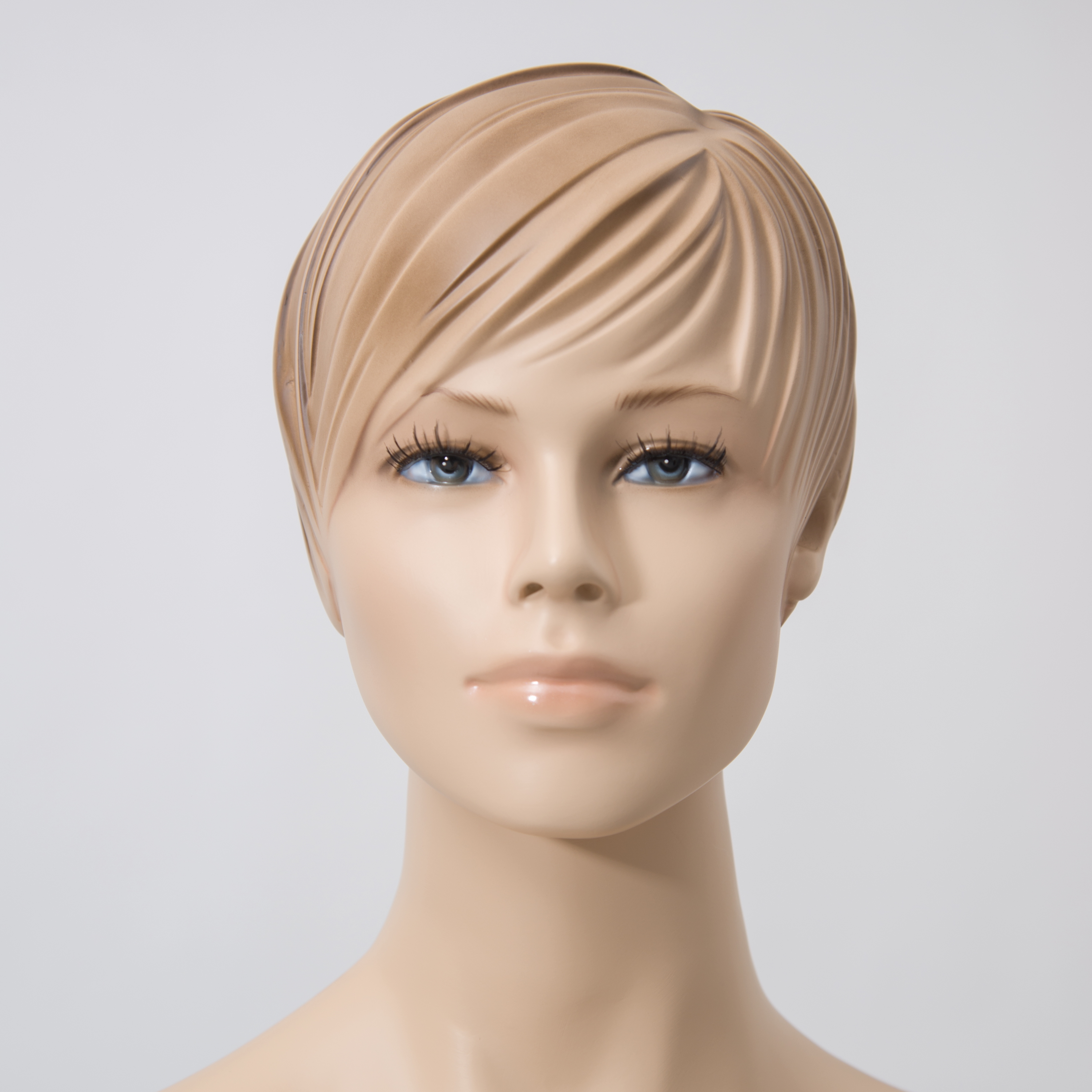 Schaufensterfigur EVO Dame, Konfektionsgröße 46, hautfarbe, mit modelliertem Haar, aus Fiberglas, inkl. Glasstandplatte rund 38cm