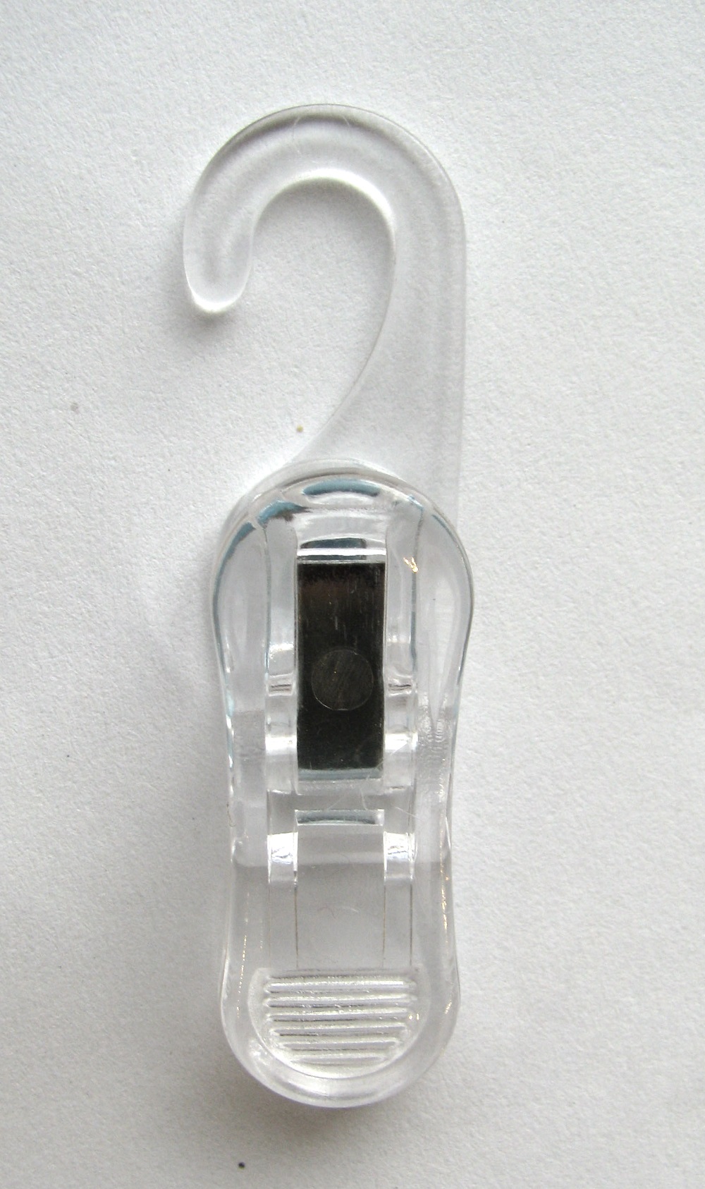 Tuch- und Accessoireclip transparent