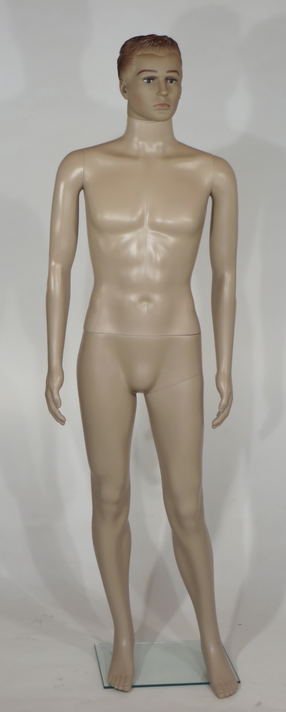 Schaufensterfigur PE Herr  mit geraden Armen, hautfarbe